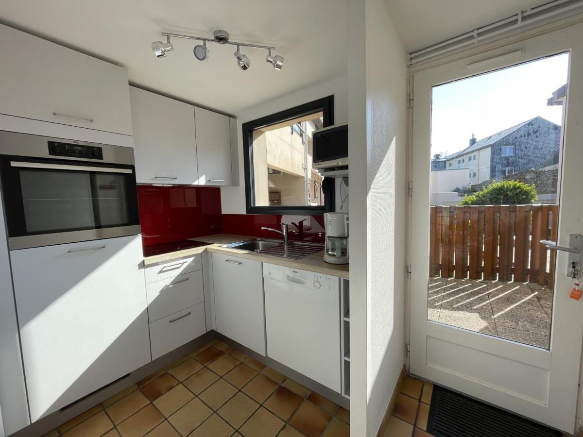 Appartement Duplex En Front De Mer Avec Terrasse - Acces Direct Plage - 2 Chambres + Cabine - Fr-1-361-456 Saint-Pair-sur-Mer Exterior foto
